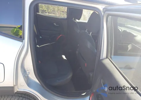 2015 Jeep Renegade Trailhawk из США, поврежденный, VIN ZACCJBCT0FPB74695